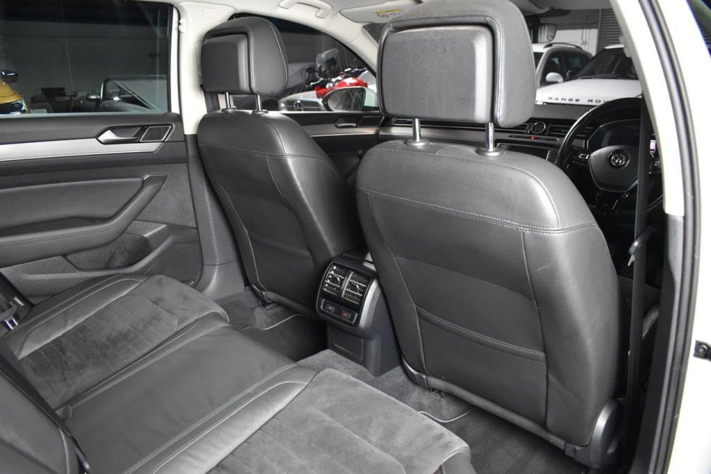 Used Volkswagen Passat 2017 for sale - 76454373: Photo 25