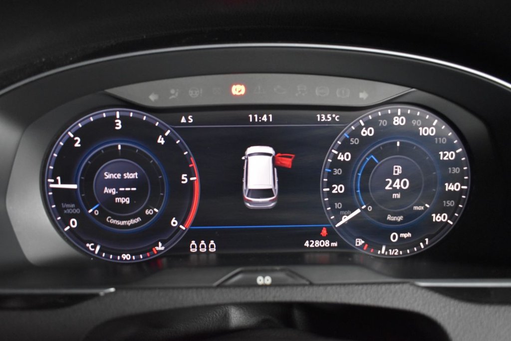 Used Volkswagen Passat 2017 for sale - 76454373: Photo 27