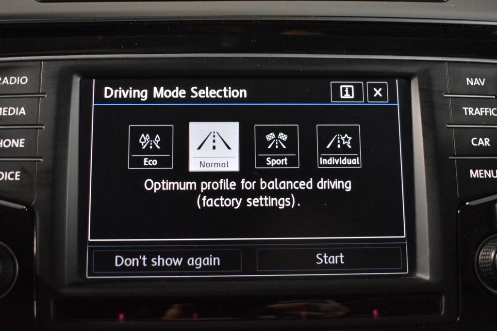 Used Volkswagen Passat 2017 for sale - 76454373: Photo 29