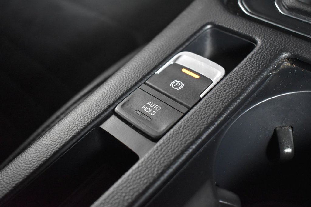 Used Volkswagen Passat 2017 for sale - 76454373: Photo 31