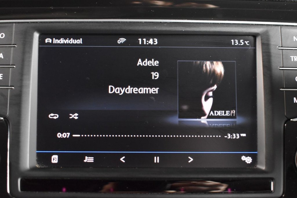 Used Volkswagen Passat 2017 for sale - 76454373: Photo 38