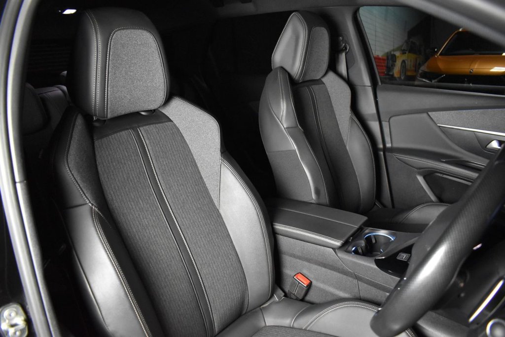 Used Peugeot 3008 2019 for sale - 76406333: Photo 8