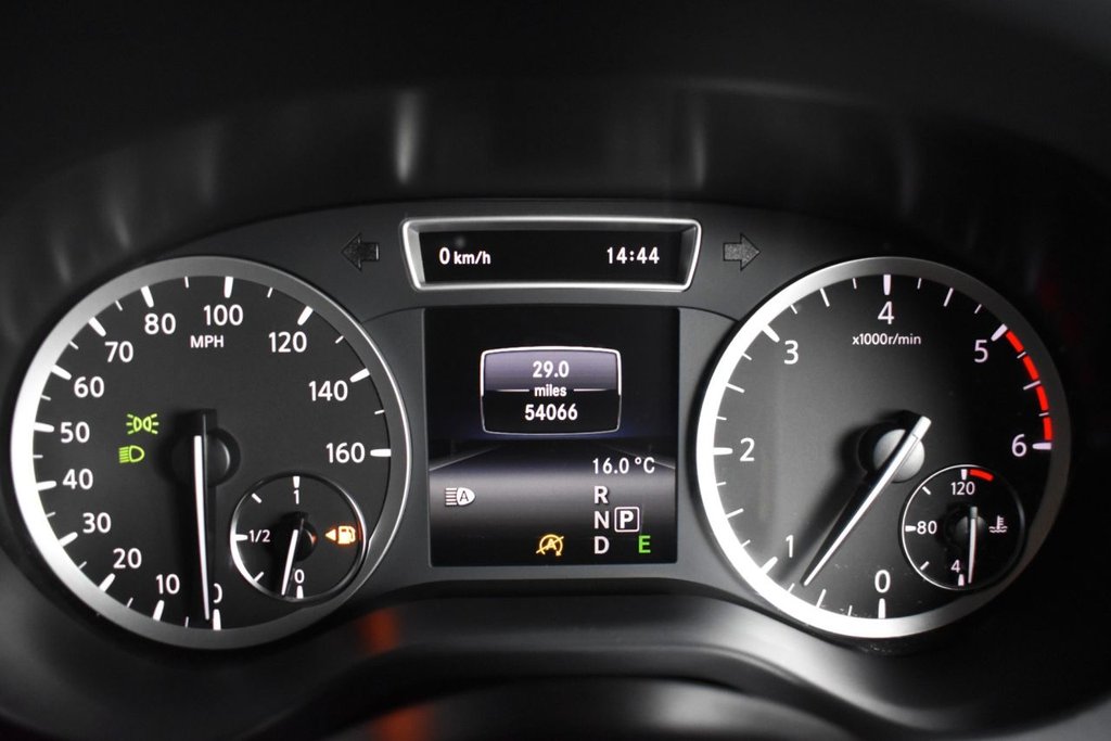 Used Infiniti Q30 2016 for sale - 76303504: Photo 18