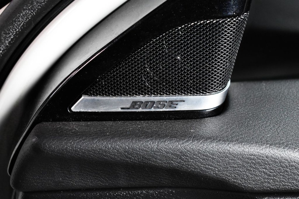 Used Infiniti Q30 2016 for sale - 76303504: Photo 2