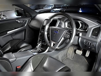 Used Volvo XC60 2016 for sale - 75923982: Photo