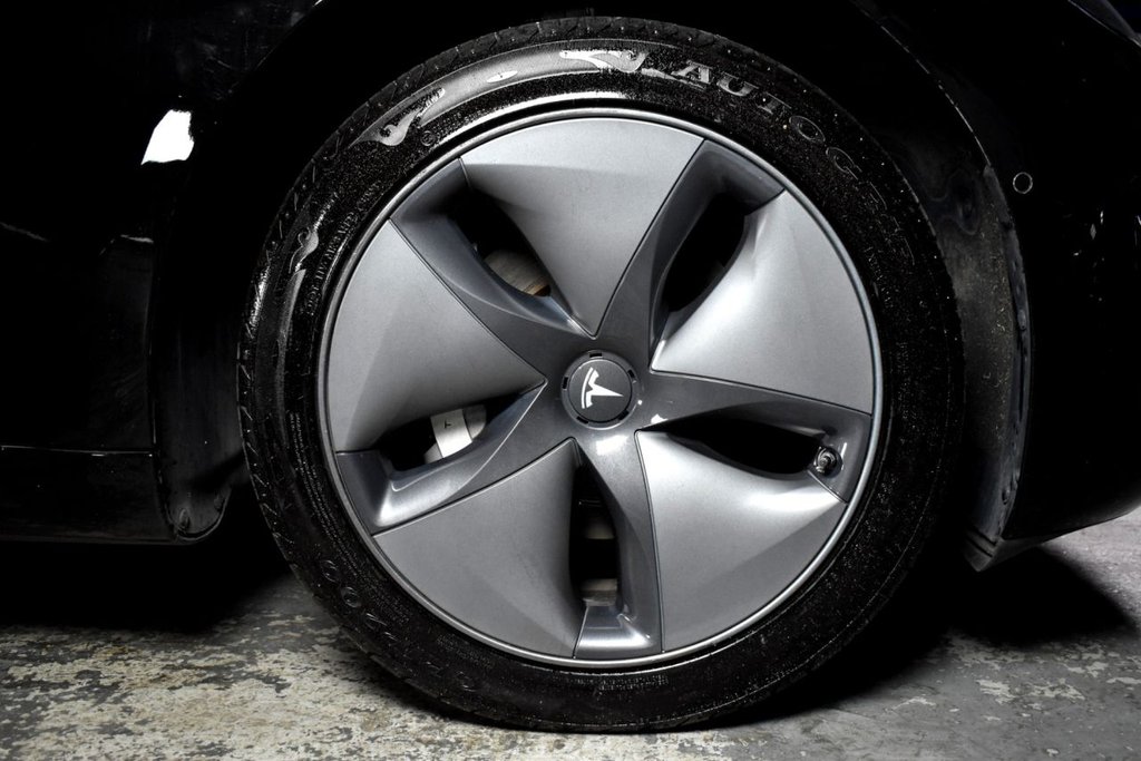 Used Tesla Model 3 2019 for sale - 76395838: Photo 12