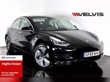 2019 (69) - Standard Plus 4dr Auto