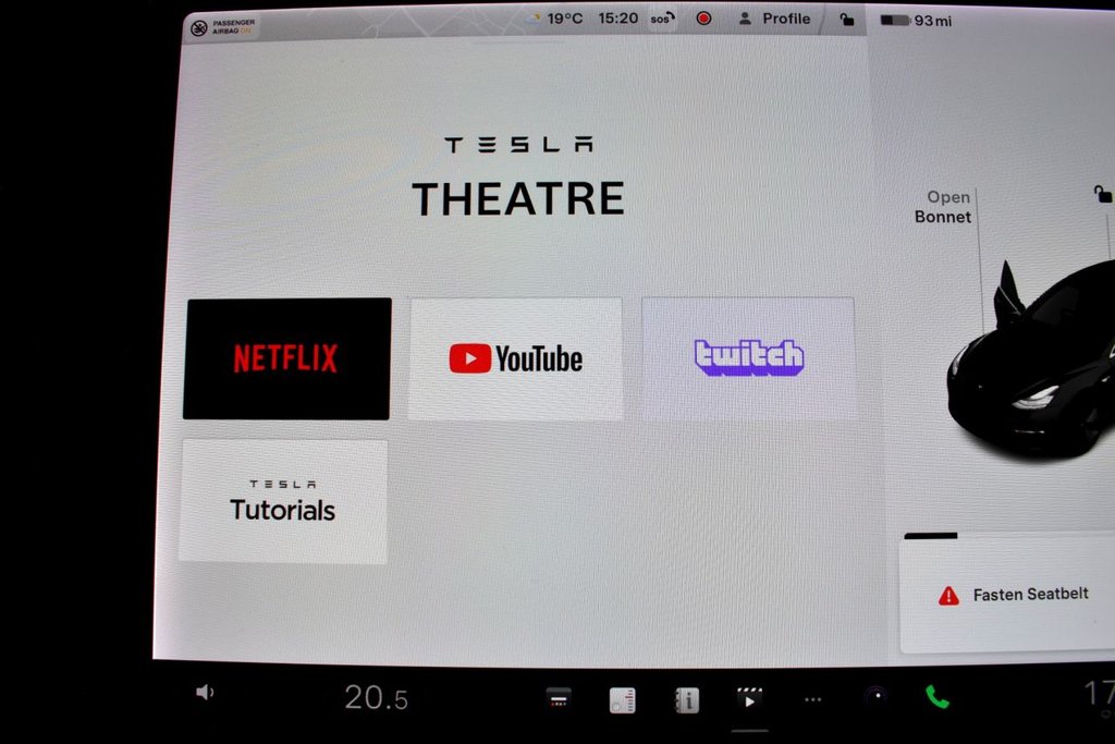 Used Tesla Model 3 2019 for sale - 76395838: Photo 24