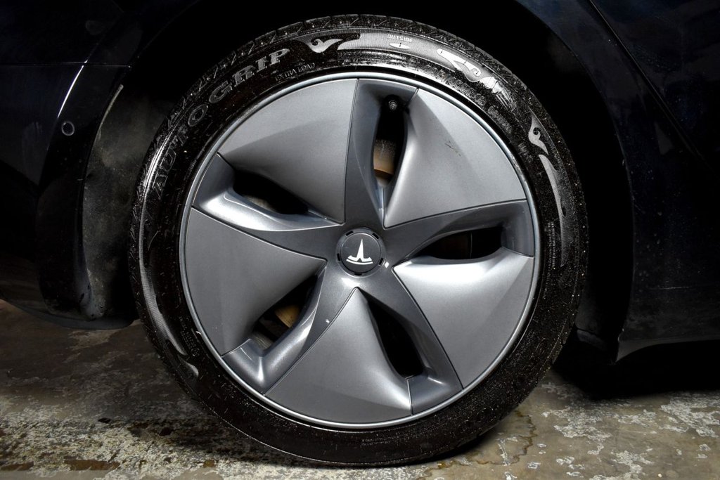 Used Tesla Model 3 2019 for sale - 76395838: Photo 34