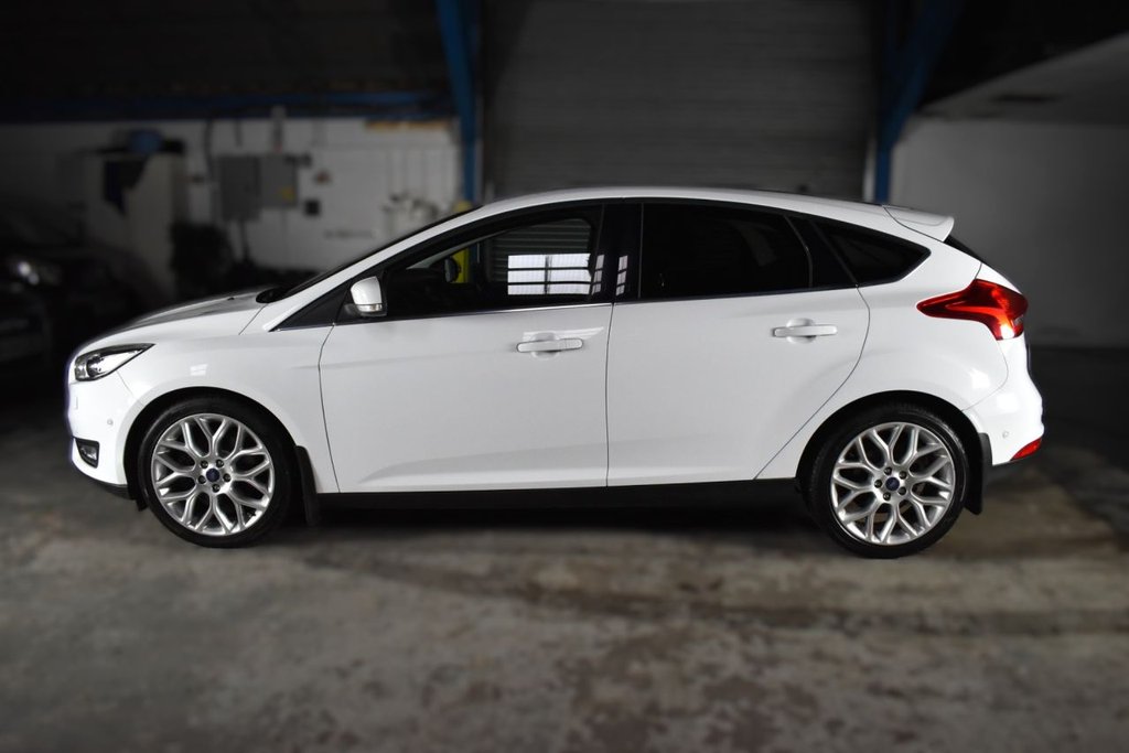 Used Ford Focus 2017 for sale - 77558088: Photo 10