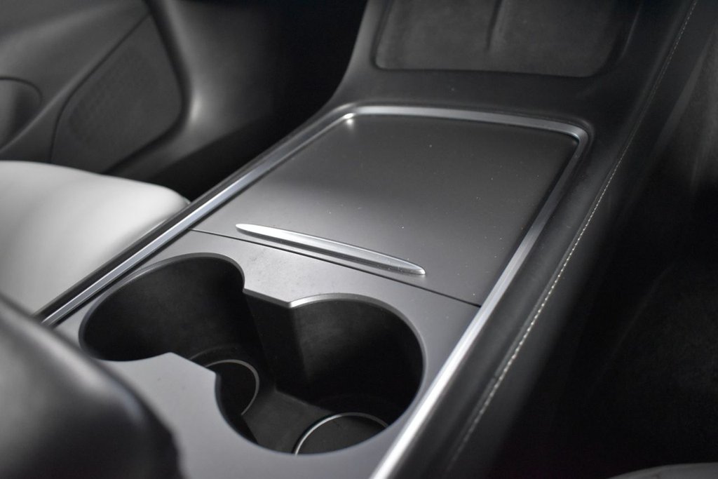 Used Tesla Model 3 2020 for sale - 76909783: Photo 26