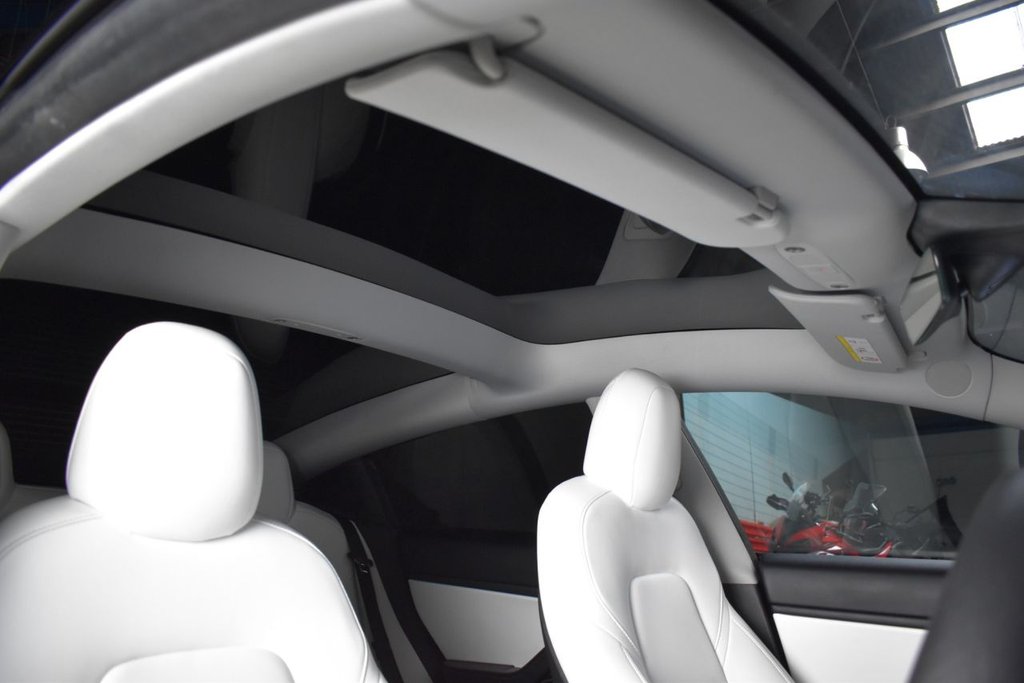 Used Tesla Model 3 2020 for sale - 76909783: Photo 3