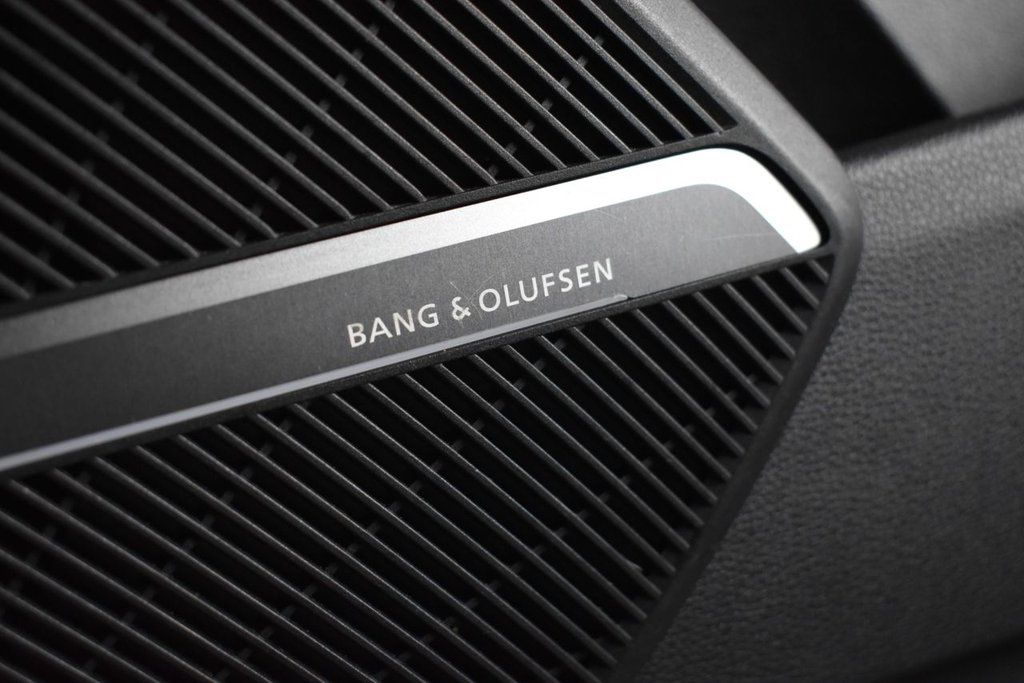 Used Audi Q5 2018 for sale - 77734113: Photo 38