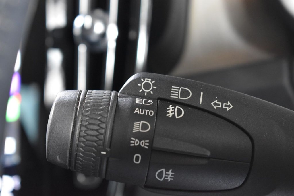 Used Volvo XC40 2020 for sale - 77919910: Photo 36