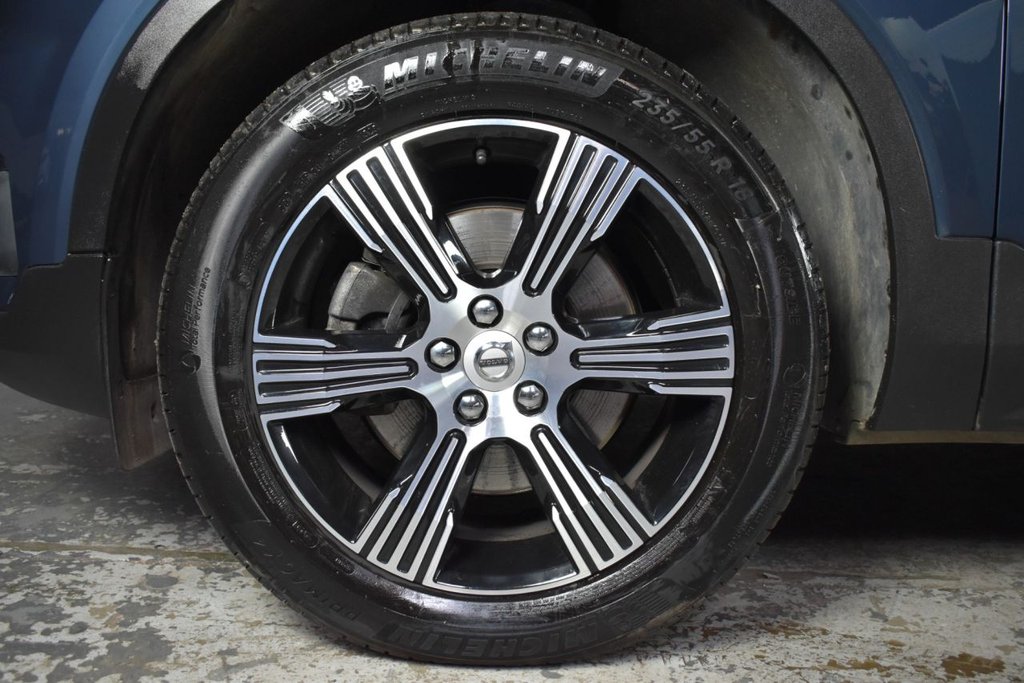 Used Volvo XC40 2020 for sale - 77919910: Photo 39