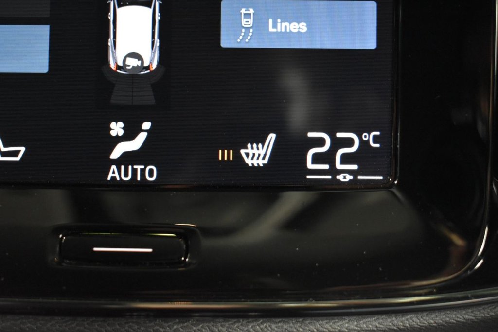 Used Volvo XC40 2020 for sale - 77919910: Photo 8