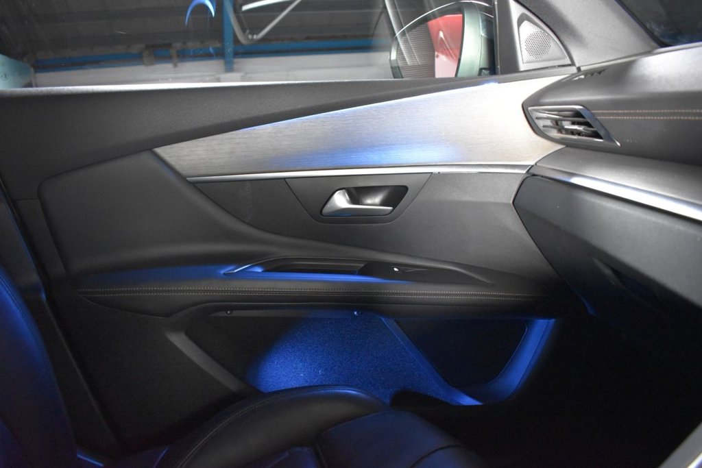 Used Peugeot 3008 2018 for sale - 77327865: Photo 39