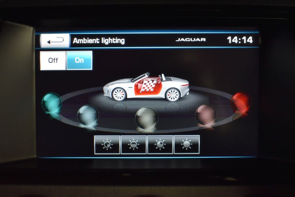 Used Jaguar F-Type 2015 for sale - 76973137: Photo 36