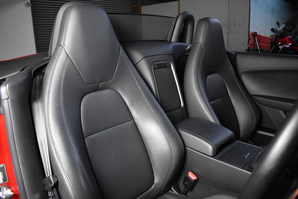 Used Jaguar F-Type 2015 for sale - 76973137: Photo 7