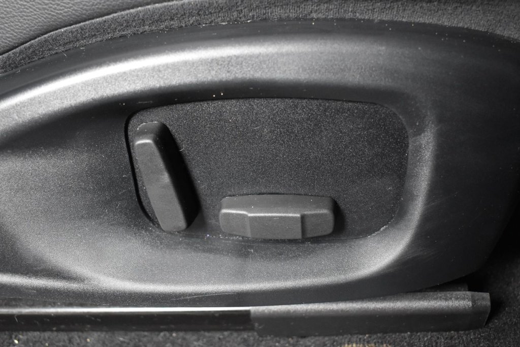 Used Jaguar E-Pace 2018 for sale - 76711596: Photo 12