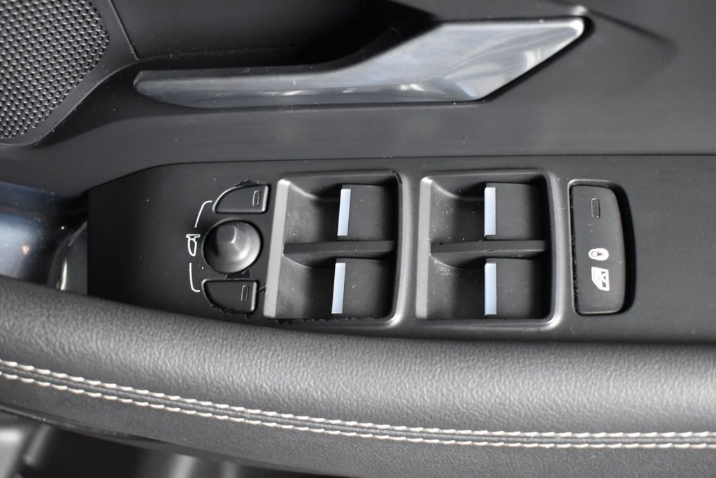 Used Jaguar E-Pace 2018 for sale - 76711596: Photo 30