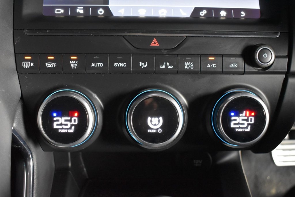 Used Jaguar E-Pace 2018 for sale - 76711596: Photo 8