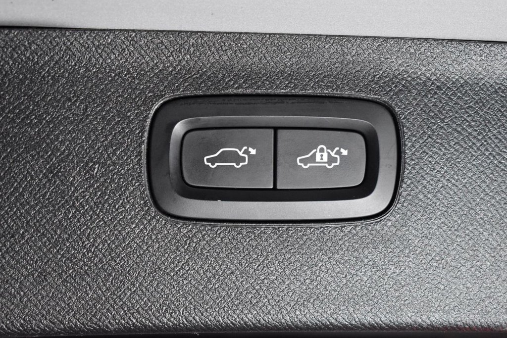 Used Volvo XC90 2021 for sale - 76986042: Photo 12