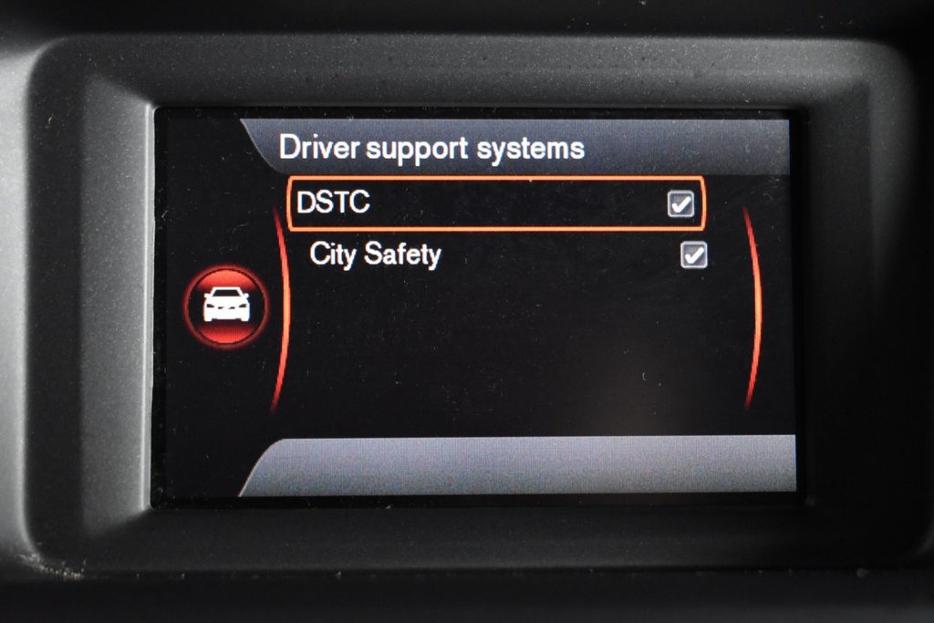 Used Volvo V40 2014 for sale - 77608983: Photo 21