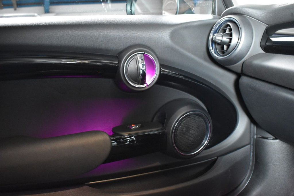 Used MINI Hatch 2018 for sale - 77327632: Photo 3