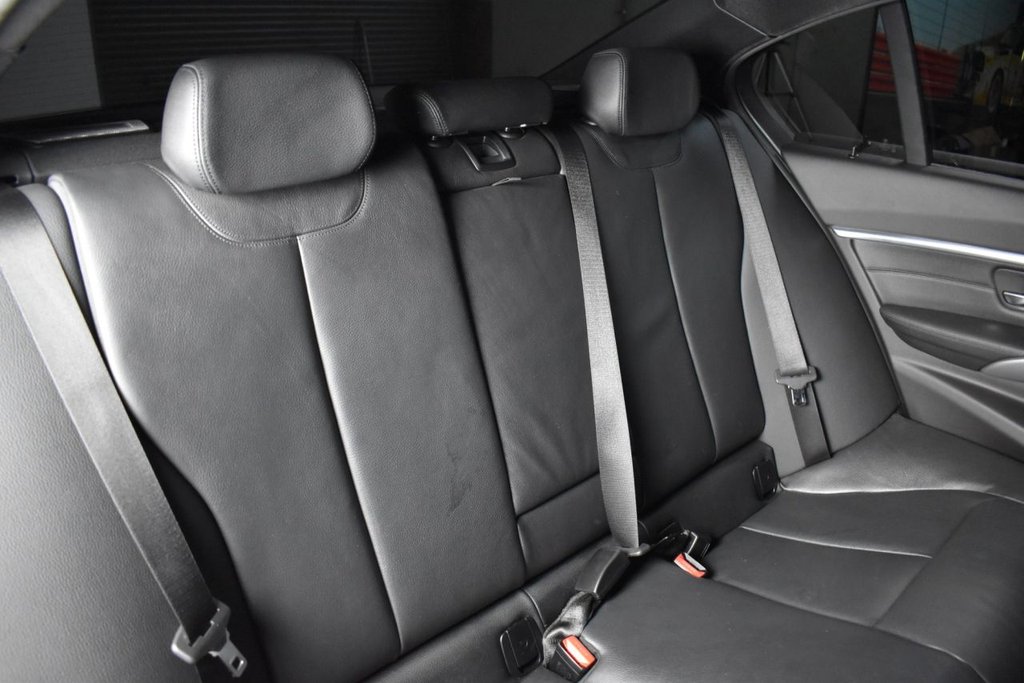 Used BMW 3 Series 2018 for sale - 76569824: Photo 21