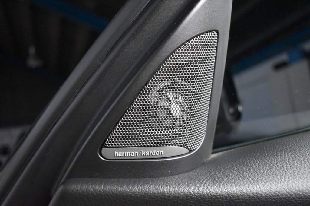 Used BMW 3 Series 2018 for sale - 76569824: Photo 23