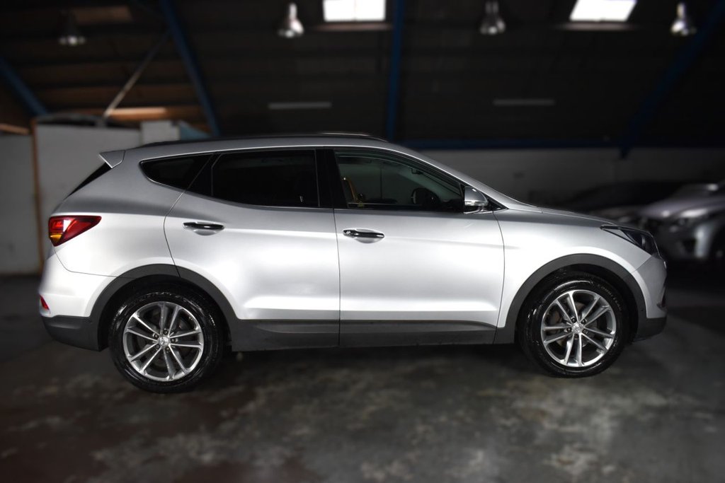 Used Hyundai Santa Fe 2016 for sale - 76784277: Photo 13