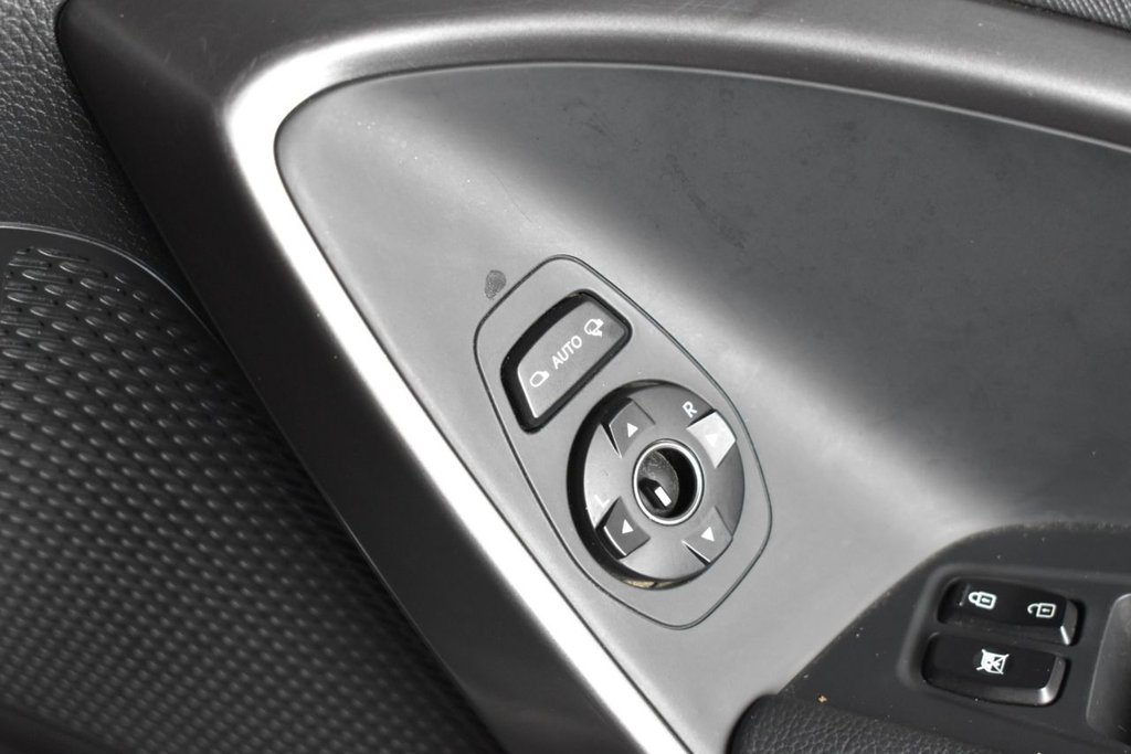 Used Hyundai Santa Fe 2016 for sale - 76784277: Photo 27