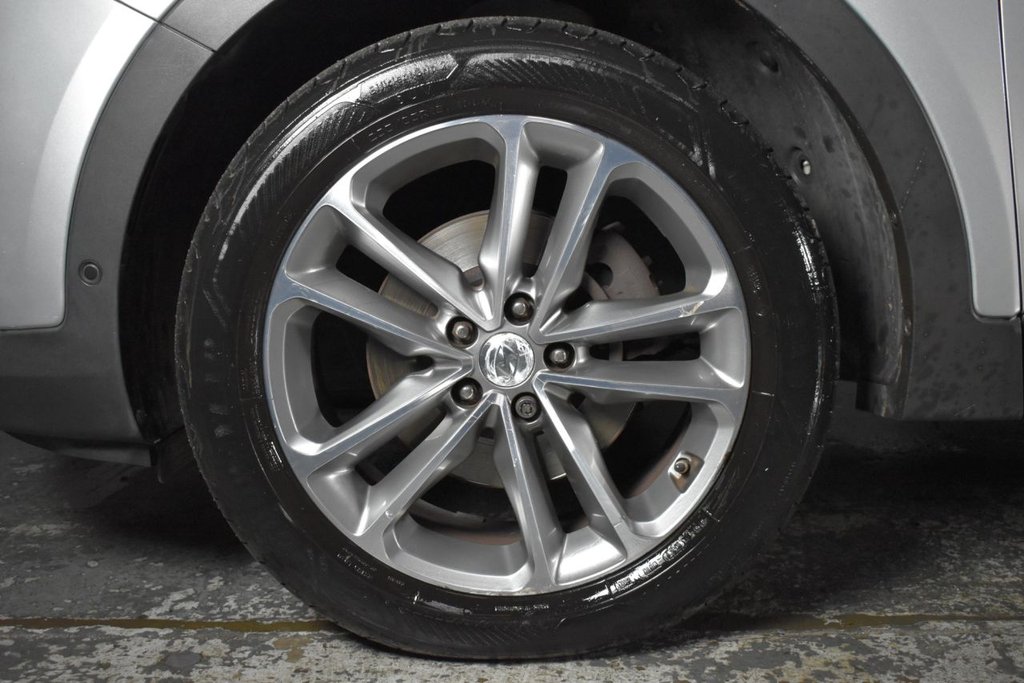 Used Hyundai Santa Fe 2016 for sale - 76784277: Photo 38