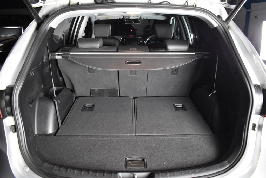 Used Hyundai Santa Fe 2016 for sale - 76784277: Photo 4