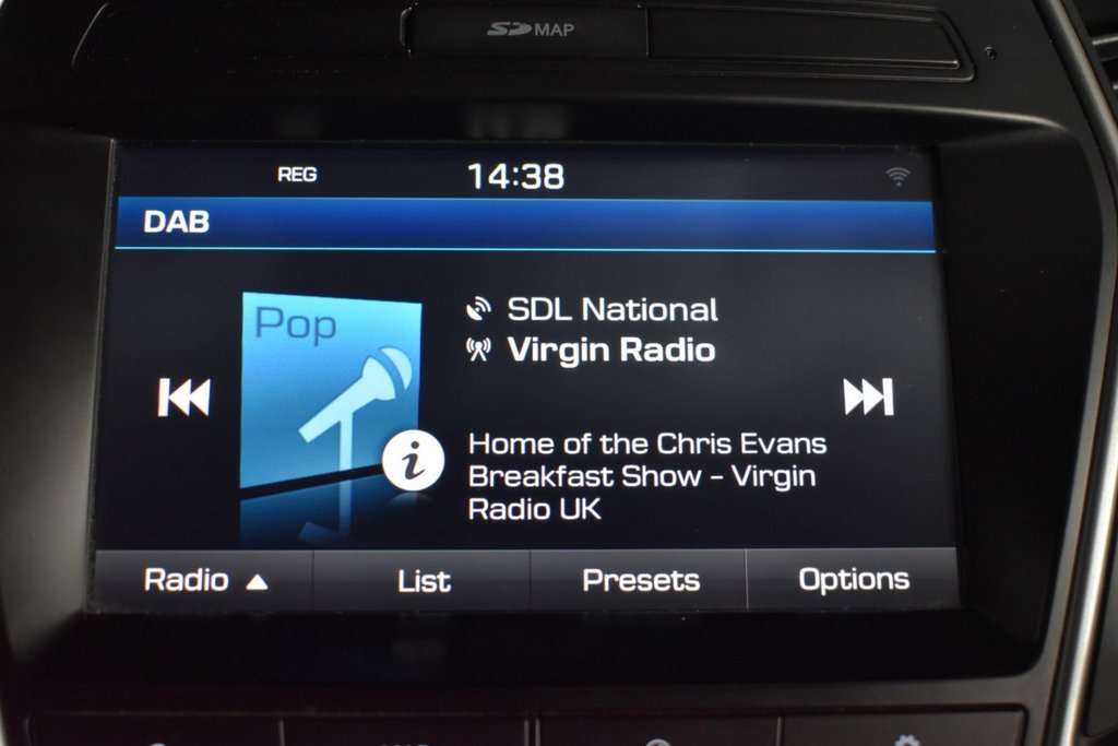 Used Hyundai Santa Fe 2016 for sale - 76784277: Photo 42