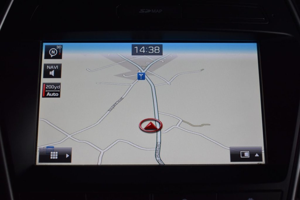 Used Hyundai Santa Fe 2016 for sale - 76784277: Photo 43