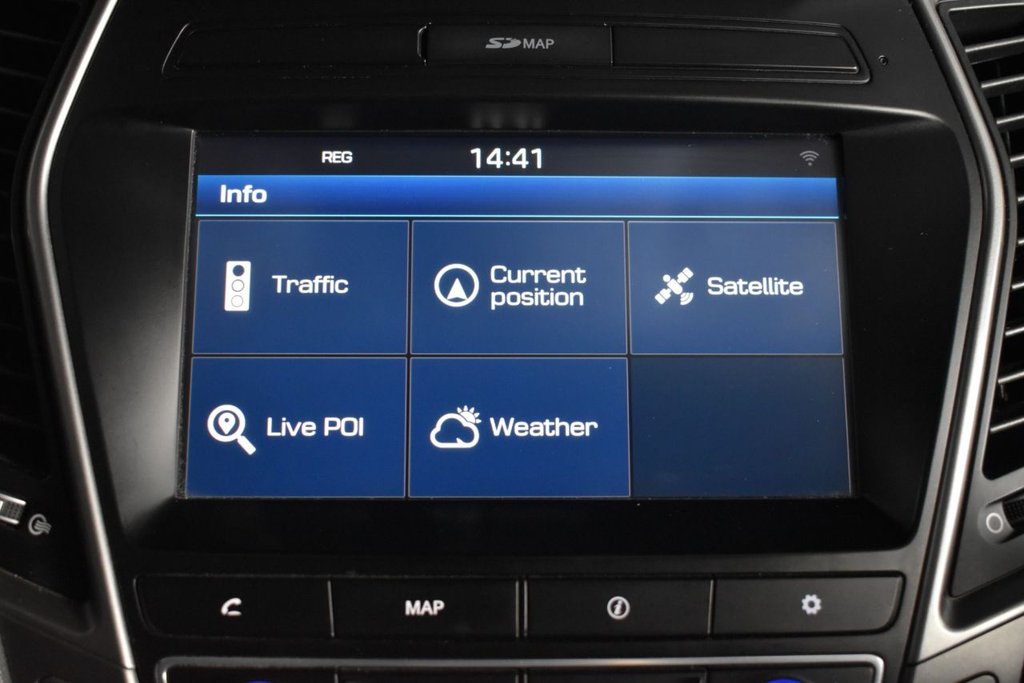 Used Hyundai Santa Fe 2016 for sale - 76784277: Photo 47