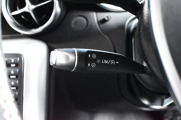 Used Mercedes-Benz SLK 2015 for sale - 76256094: Photo 28