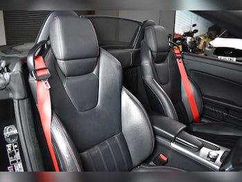 Used Mercedes-Benz SLK 2015 for sale - 76256094: Photo 2
