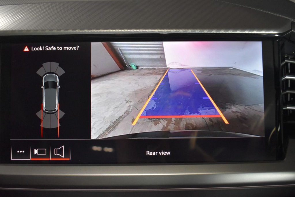 Used Audi Q4 e-tron 2024 for sale - 78180787: Photo 4