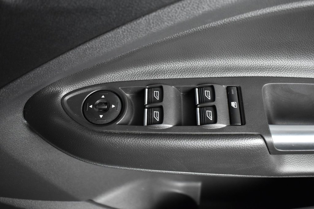 Used Ford Kuga 2015 for sale - 76496113: Photo 18