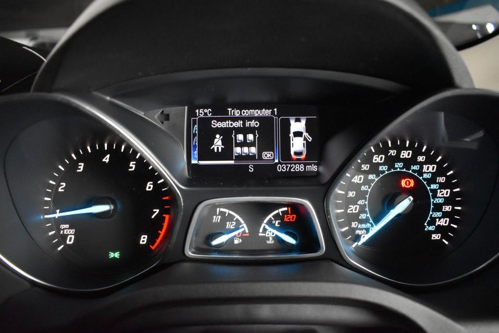 Used Ford Kuga 2015 for sale - 76496113: Photo 19