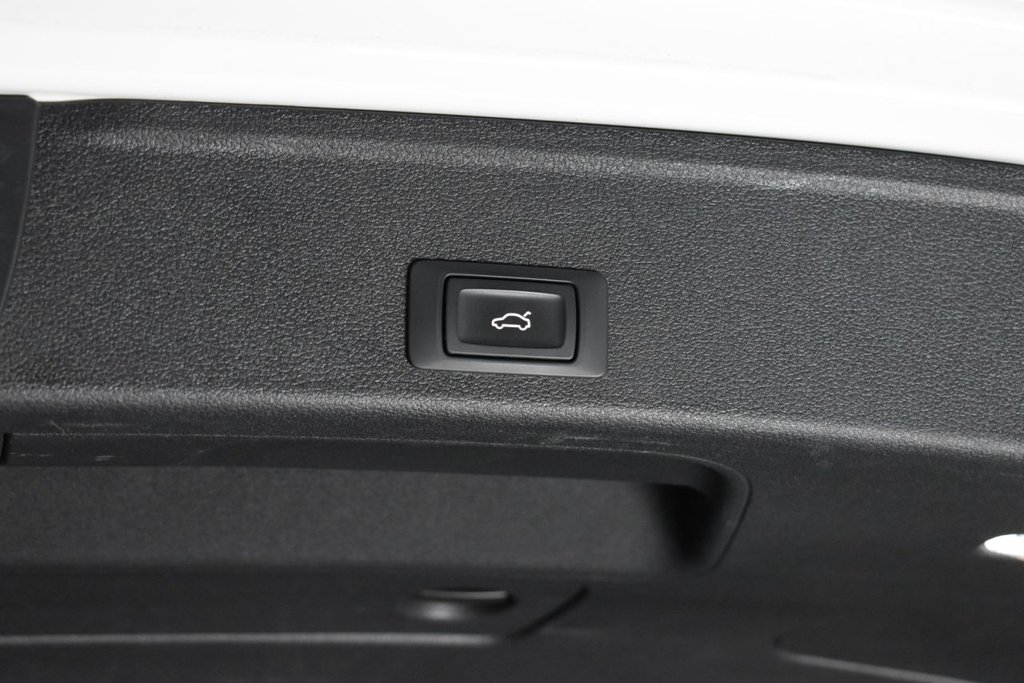 Used Audi A4 2019 for sale - 76665740: Photo 3