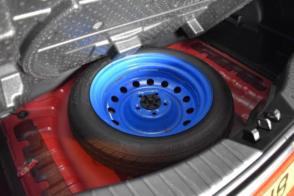 Used Ssangyong Tivoli 2018 for sale - 76496063: Photo 4