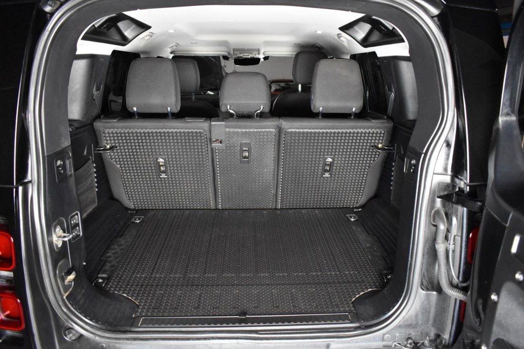 Used Land Rover Defender 2021 for sale - 77608766: Photo 16