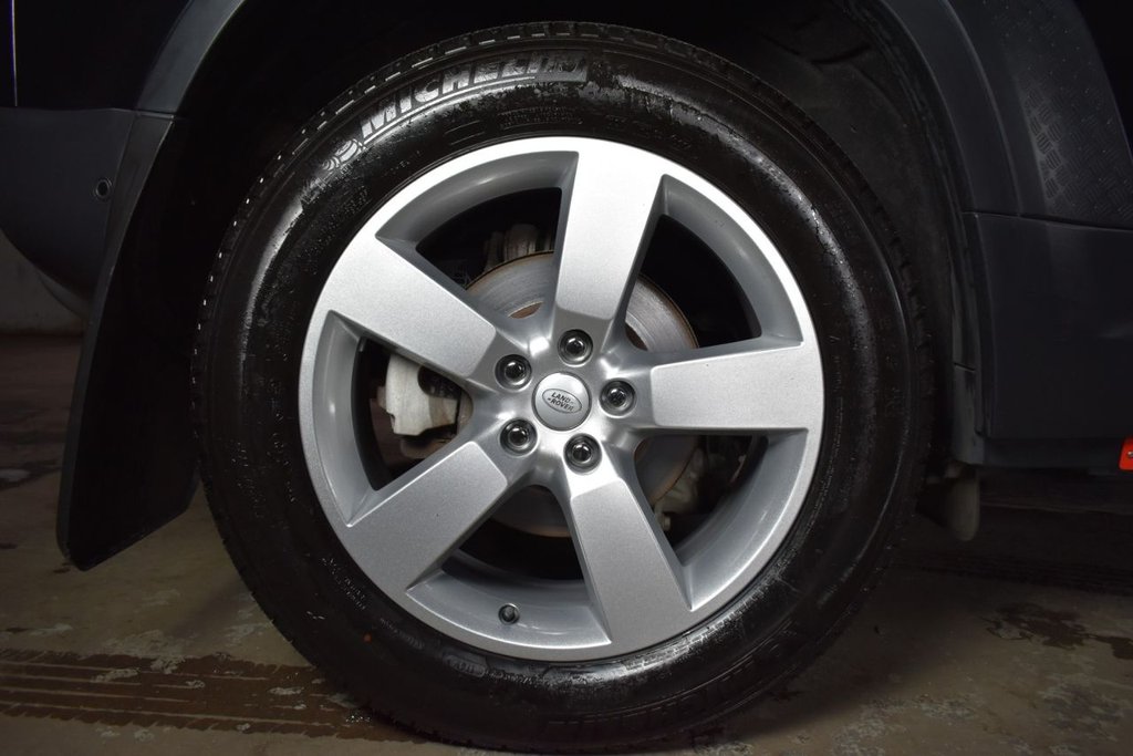 Used Land Rover Defender 2021 for sale - 77608766: Photo 43