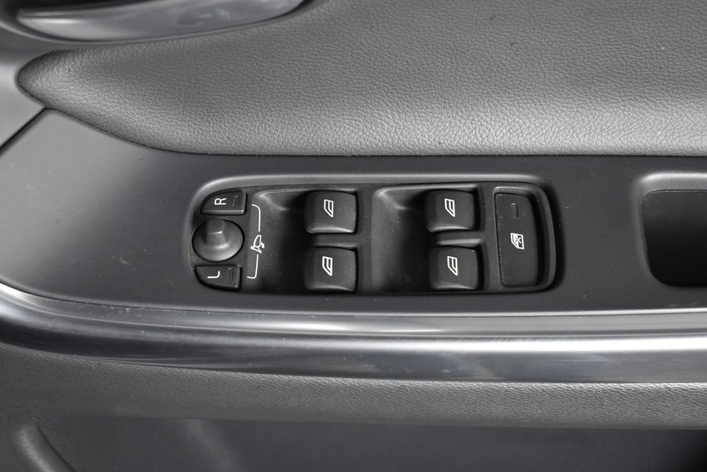 Used Volvo XC60 2016 for sale - 78181892: Photo 19