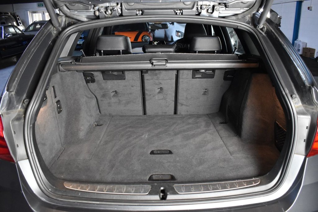 Used BMW 3 Series 2017 for sale - 76654741: Photo 17