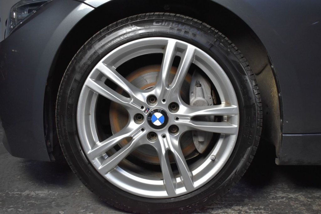 Used BMW 3 Series 2017 for sale - 76654741: Photo 22